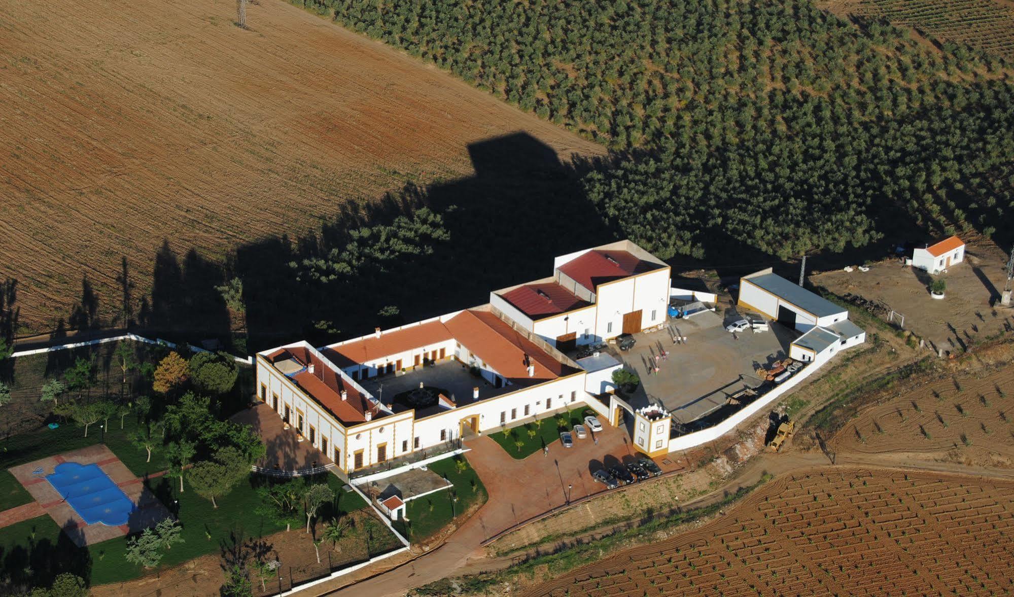 Hotel Bodega El Moral Ribera del Fresno Zewnętrze zdjęcie